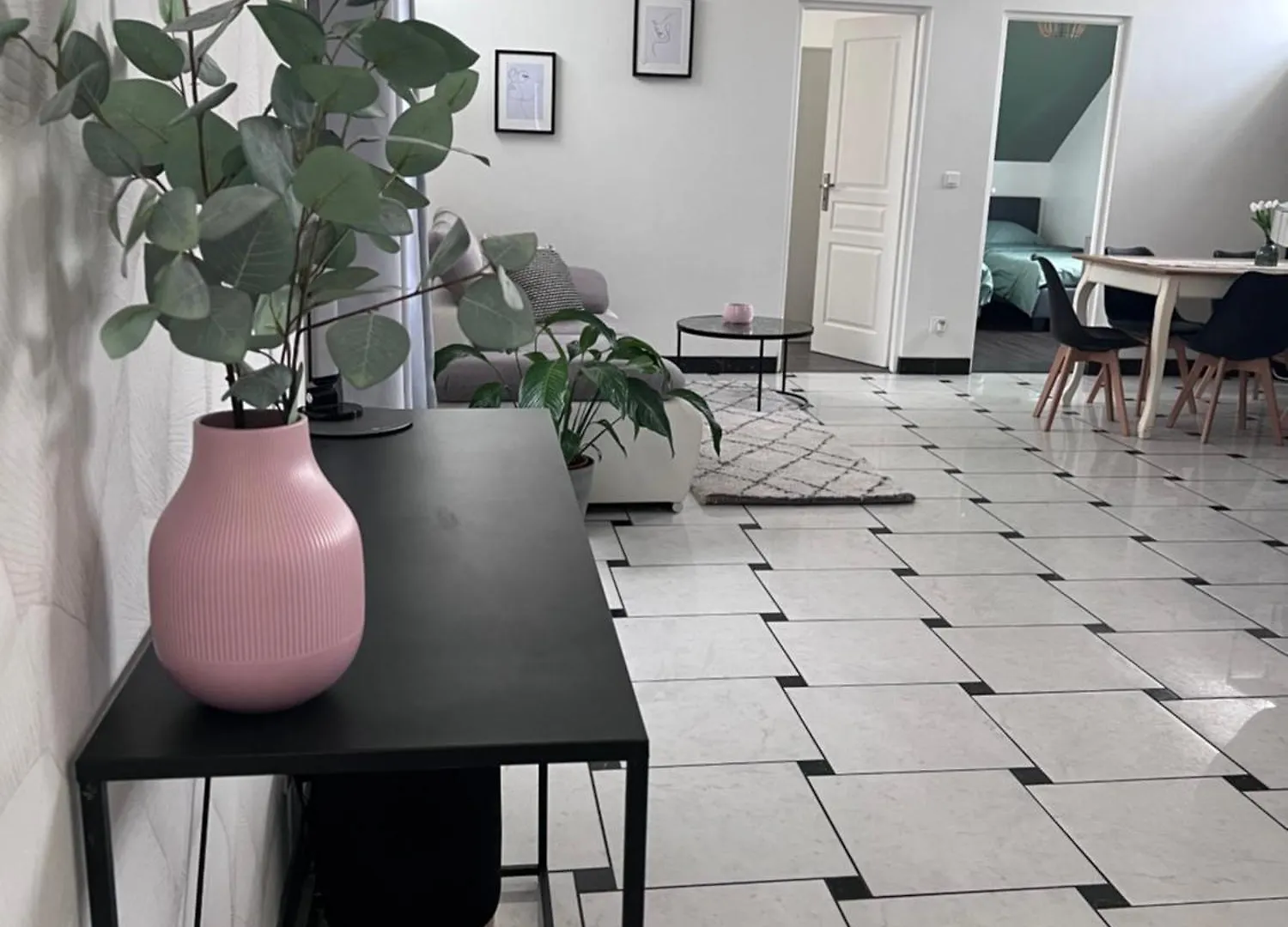 Stea Guesthouse Proche Paris Villeneuve-le-Roi France