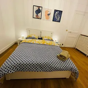 Villa Grande Maison : Pres De Paris/orly, Villeneuve-le-Roi